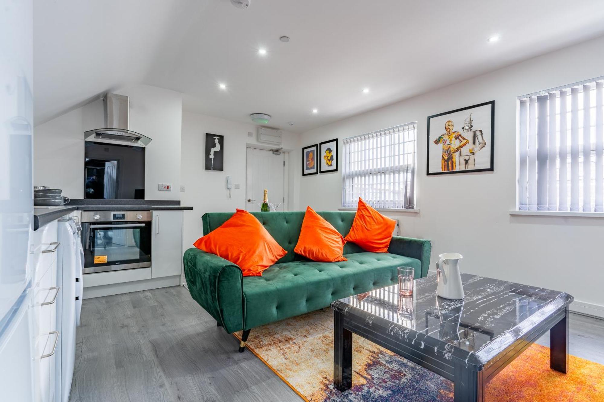 Cool Top Floor Apartment Very Near Birmingham Centre Kültér fotó