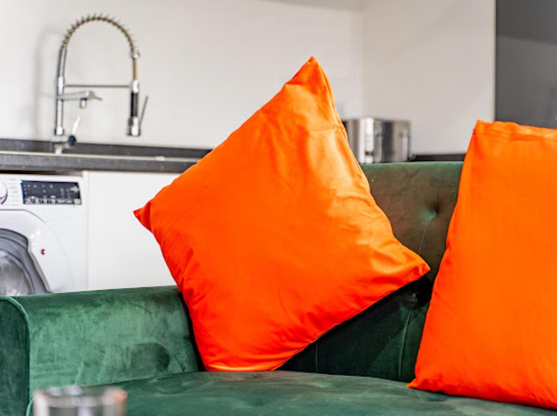 Birmingham Apt-Sleeps 4-Walk To City Centre-Pets Kültér fotó