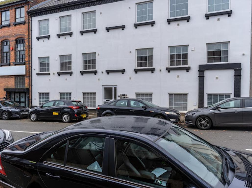Birmingham Apt-Sleeps 4-Walk To City Centre-Pets Kültér fotó